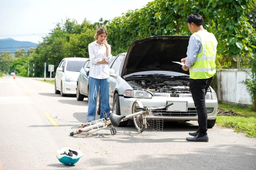 Role of a bicycle accident lawyer in injury cases